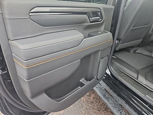 New 2026 GMC Sierra 2500 AT4 w/ Technology Package AWD/4WD image 18