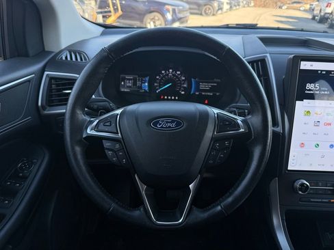 Used 2022 Ford Edge SEL w/ Convenience Package image 27