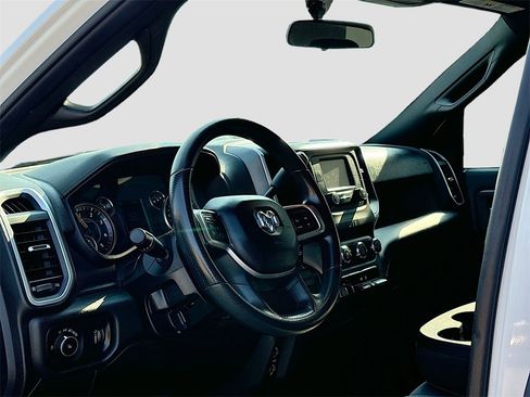 Used 2021 RAM 3500 Big Horn image 9