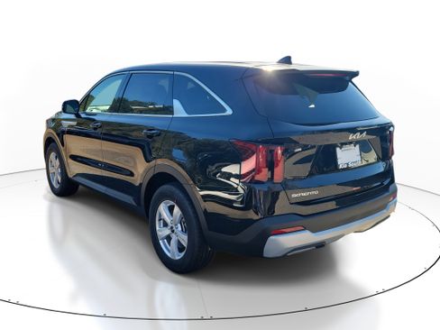 New 2026 Kia Sorento LX image 4