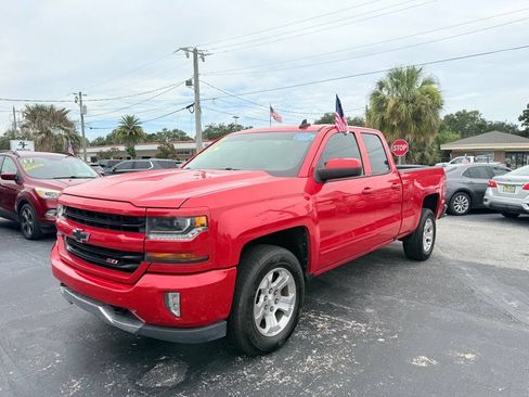 Used 2017 Chevrolet Silverado 1500 LT w/ All Star Edition AWD/4WD image 3