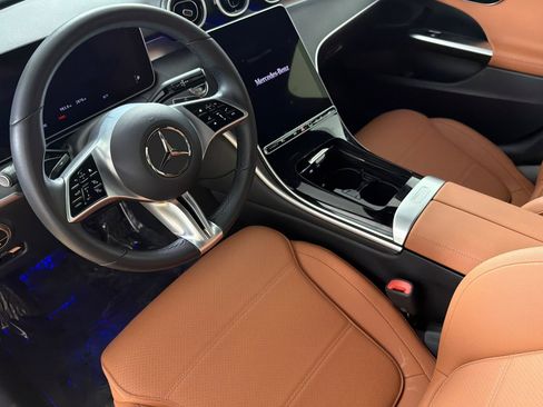 Used 2026 Mercedes-Benz C 300 Sedan image 9