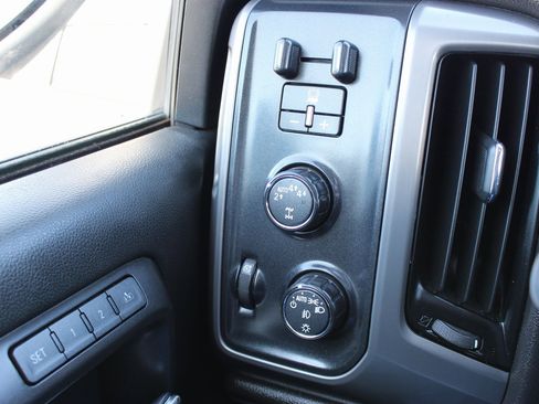 Used 2017 GMC Sierra 1500 SLT image 15