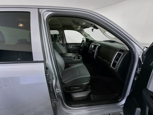 Used 2024 RAM 1500 Classic SLT AWD/4WD image 25