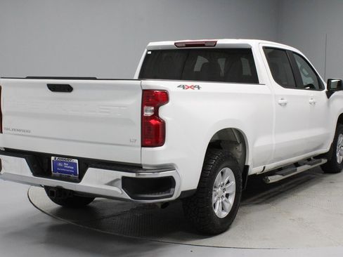 Used 2024 Chevrolet Silverado 1500 LT image 12