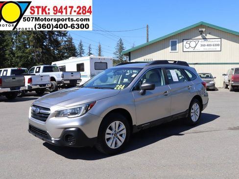 Used 2019 Subaru Outback 2.5i AWD/4WD image 2