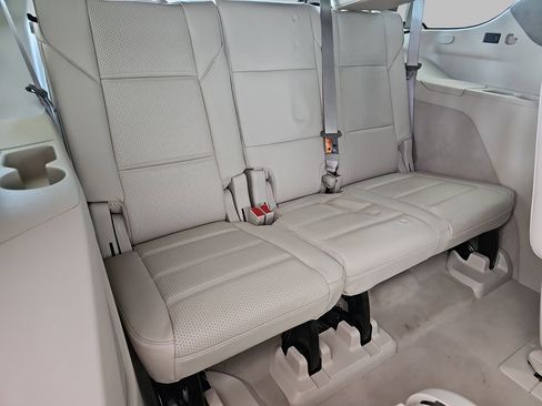 Certified 2026 Cadillac Escalade Platinum Sport w/ LPO, ONYX Package AWD/4WD image 12