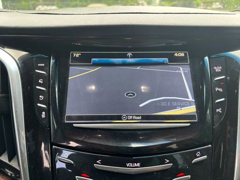 Used 2019 Cadillac Escalade ESV 2WD image 24