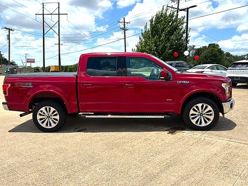 Used 2015 Ford F150 Lariat w/ Equipment Group 501A Mid AWD/4WD image 4