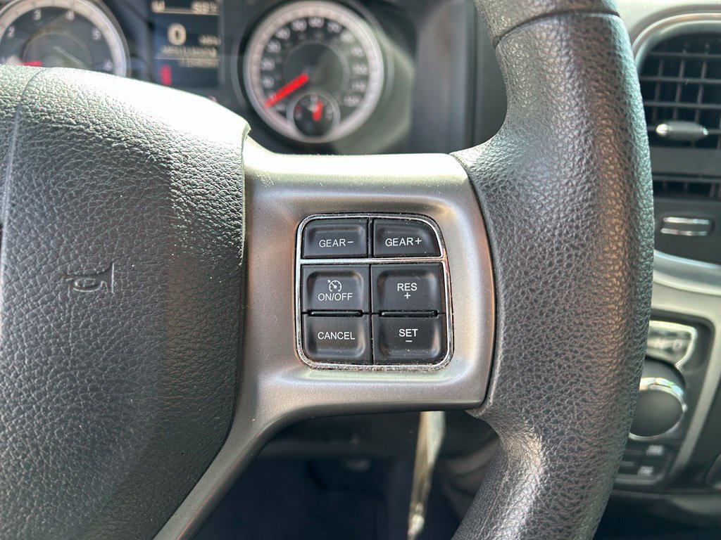 Used 2022 RAM 1500 Warlock AWD/4WD image 12