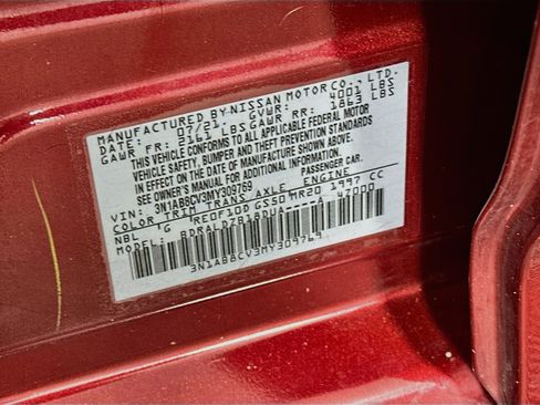 Used 2021 Nissan Sentra SV FWD image 12