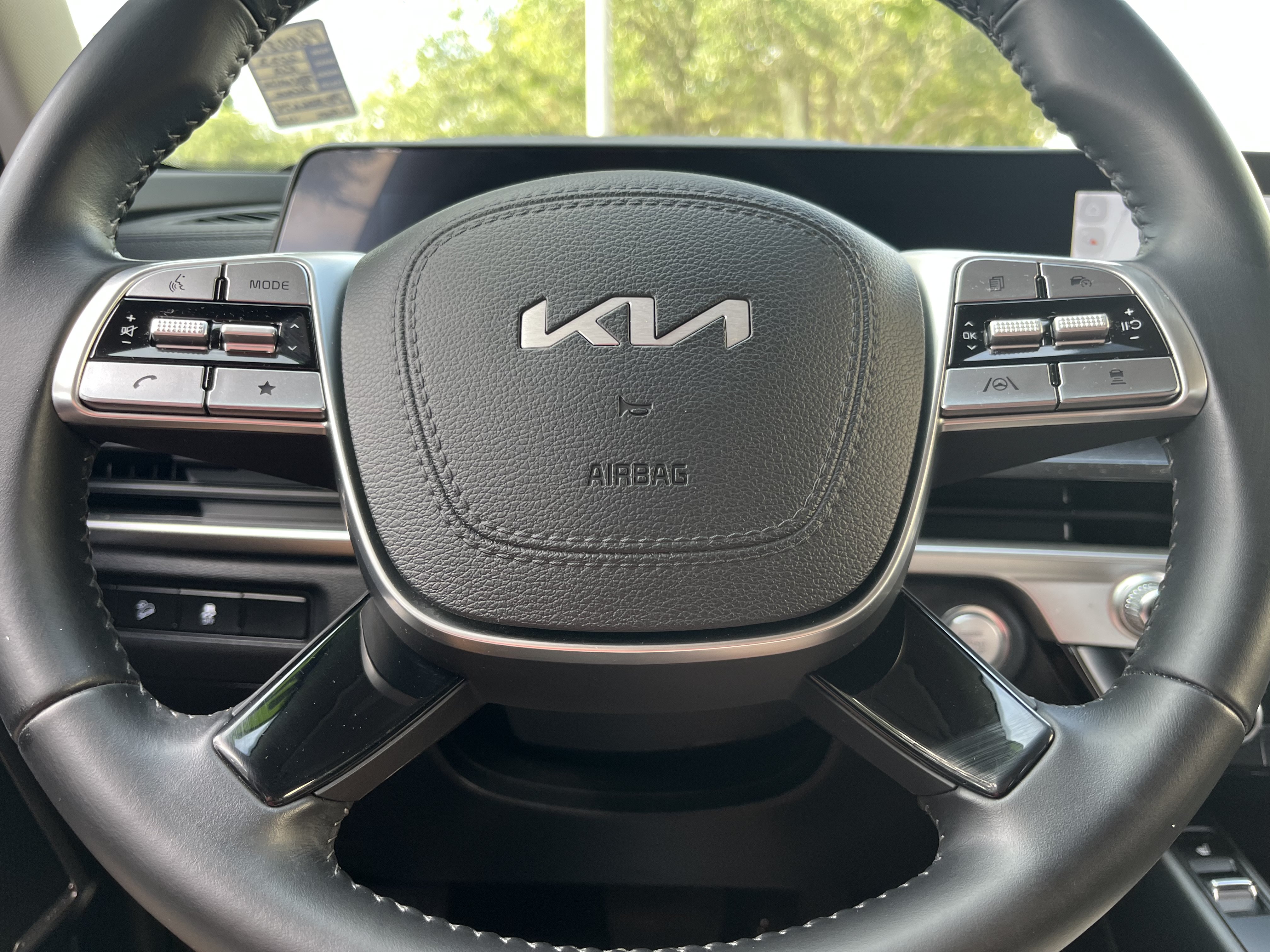 Used 2023 Kia Telluride S w/ S Sunroof Package FWD image 23