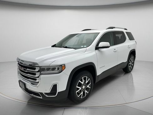 Used 2023 GMC Acadia SLE w/ Driver Convenience Package AWD/4WD image 3