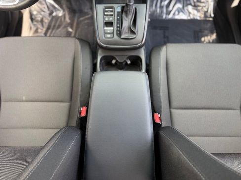 Used 2025 Honda CR-V LX image 48