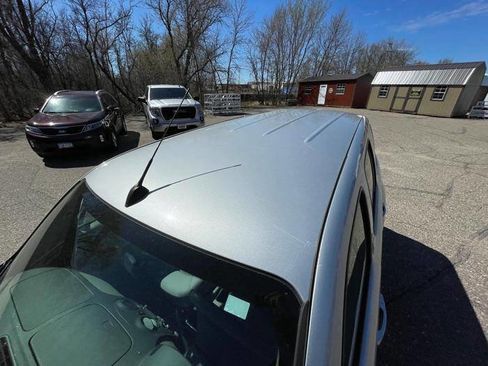 Used 2009 Chevrolet HHR LS FWD image 10