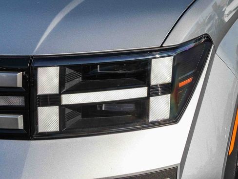 Certified 2025 Hyundai Santa Fe SEL image 5