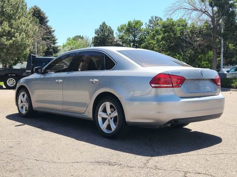 Used 2013 Volkswagen Passat 2.5 SE image 4
