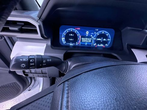 Used 2024 Toyota Tacoma TRD Off-Road image 18