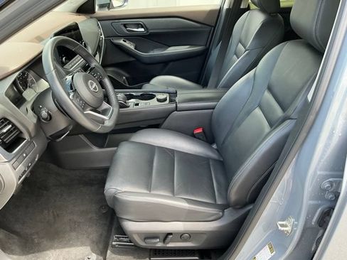 Used 2023 Nissan Rogue SL w/ SL Premium Package AWD/4WD image 11