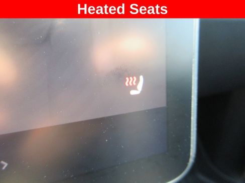 Used 2024 Tesla Model Y Performance AWD/4WD image 19