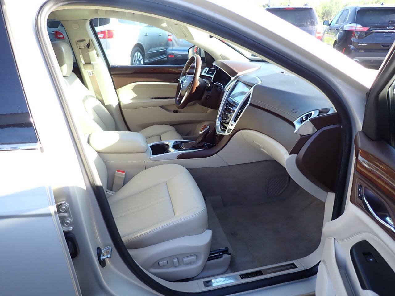 Used 2013 Cadillac SRX Performance AWD/4WD image 11