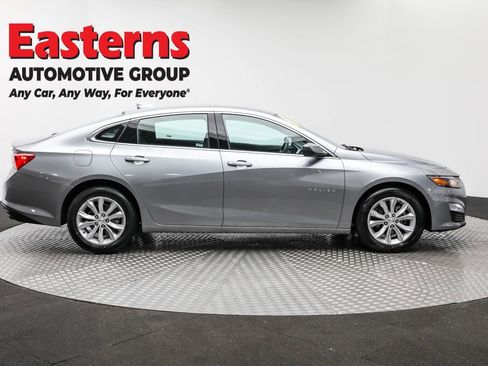 Used 2024 Chevrolet Malibu LT image 4