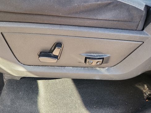 Used 2023 RAM 1500 Classic SLT w/ Trailer & Traction Group image 10