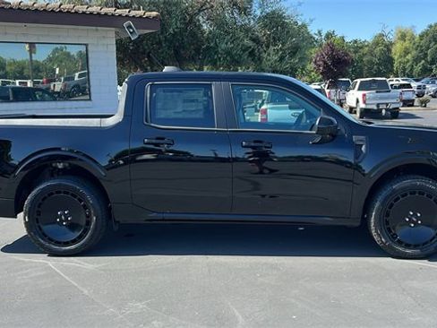 New 2025 Ford Maverick Lobo image 3