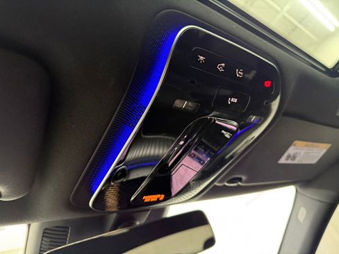 Used 2024 Mercedes-Benz C 300 Sedan w/ Advanced USB Package image 21