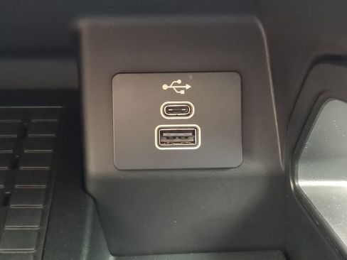 Used 2024 Ford Ranger XLT w/ Technology Package image 20