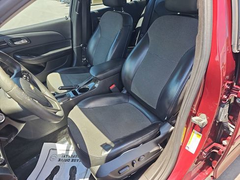 Used 2015 Chevrolet Malibu LT w/ Power Convenience Package FWD image 19