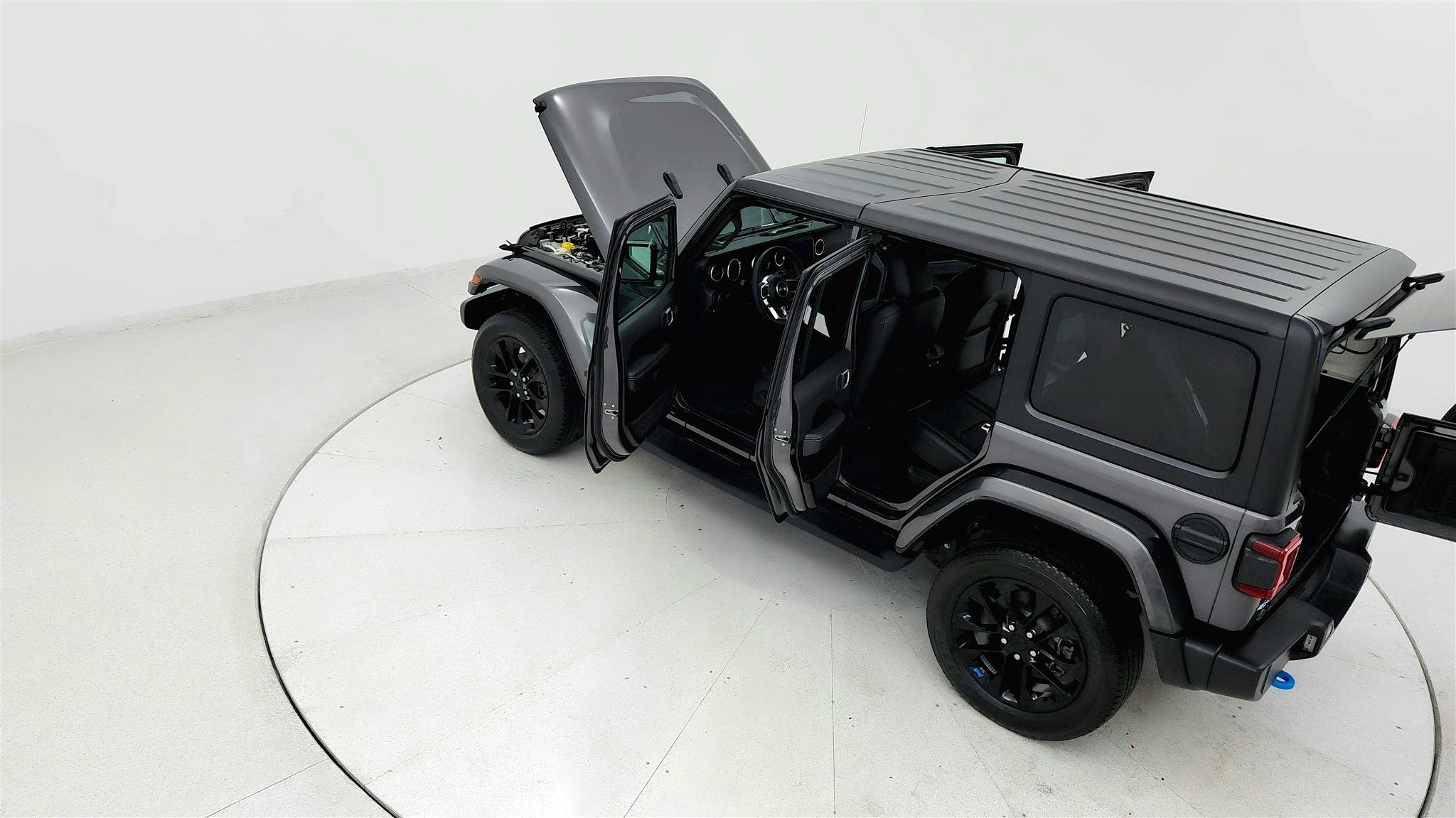 Used 2023 Jeep Wrangler Unlimited Sahara AWD/4WD image 22