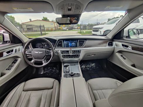 Used 2018 Genesis G80 3.8 w/ Option Group 03 AWD/4WD image 26