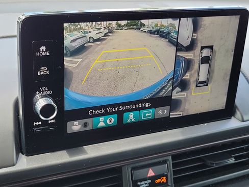 Certified 2023 Honda Pilot TrailSport image 29
