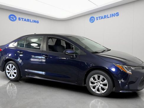 Used 2022 Toyota Corolla LE FWD image 12