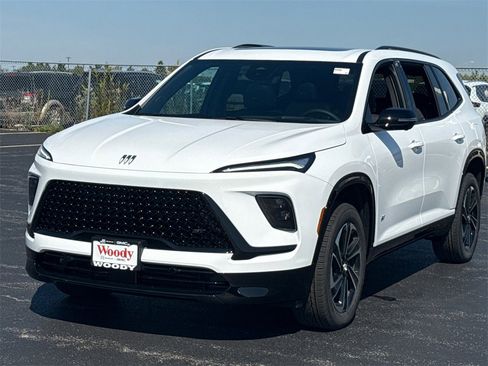 New 2026 Buick Enclave Sport Touring w/ Power Package image 4