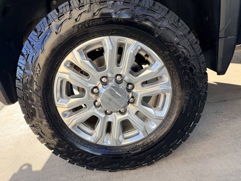 Used 2022 GMC Sierra 2500 Denali AWD/4WD image 47