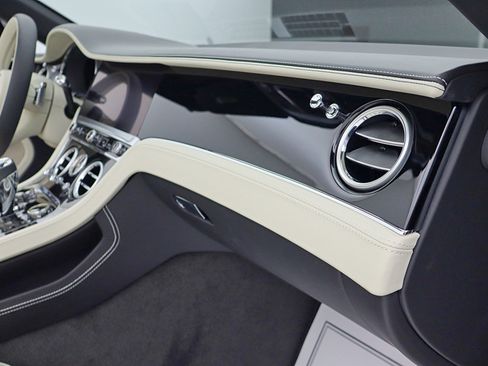 New 2026 Bentley Continental GTC image 49
