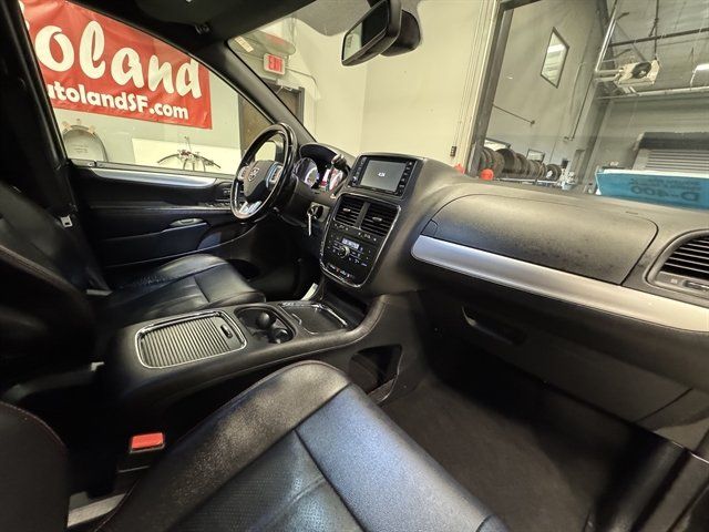 Used 2020 Dodge Grand Caravan GT FWD image 12