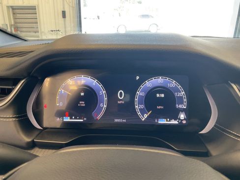 Used 2024 Jeep Grand Cherokee L Laredo image 18