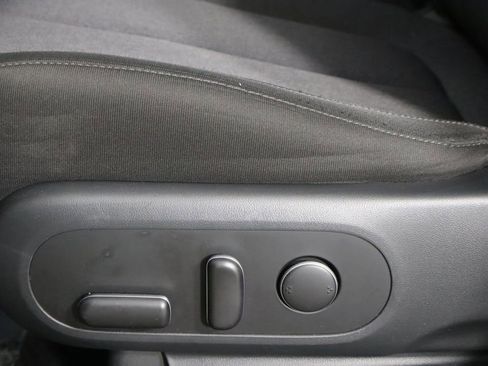 Used 2024 Hyundai Ioniq 5 SEL RWD image 23