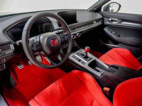 Used 2025 Honda Civic Type R image 21