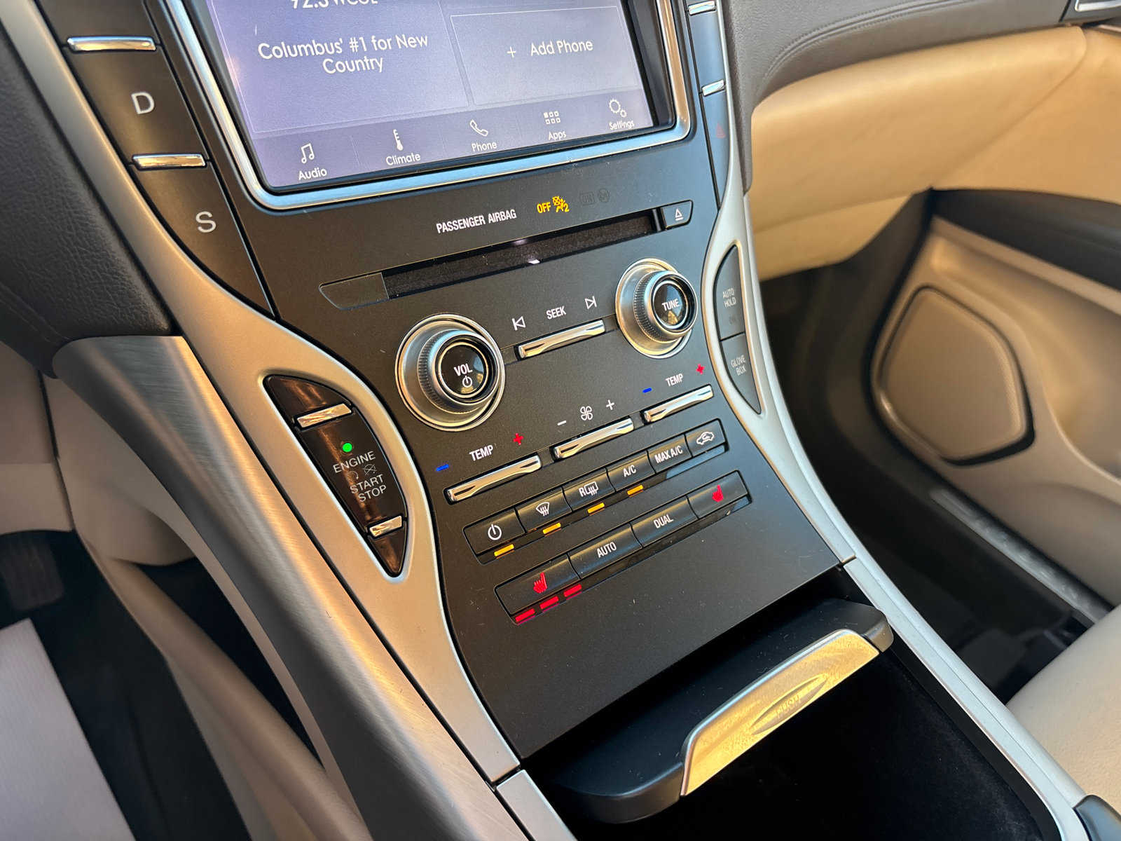 Certified 2019 Lincoln Nautilus Premier AWD/4WD image 21