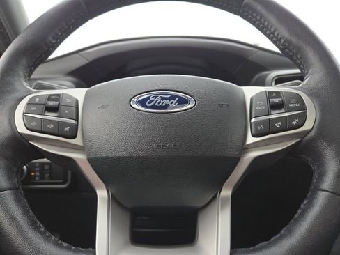 Used 2023 Ford Explorer XLT w/ Equipment Group 202A image 35