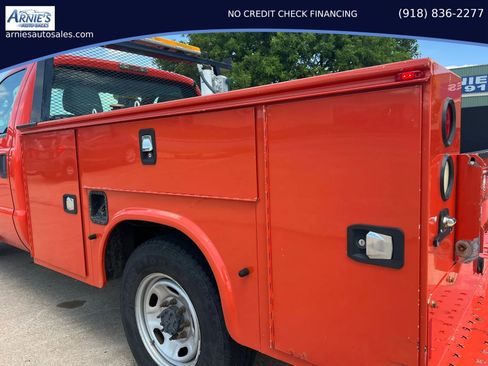 Used 2016 Ford F250 XL RWD image 8