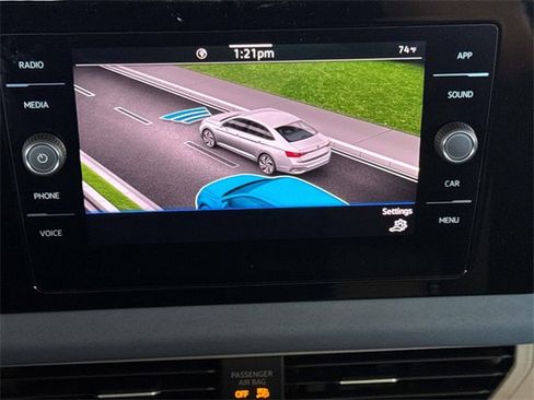 New 2025 Volkswagen Jetta SE image 15