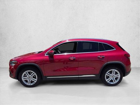 Certified 2022 Mercedes-Benz GLA 250 image 9