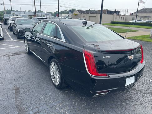 Used 2019 Cadillac XTS Luxury FWD image 10