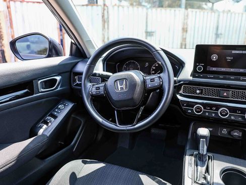 Certified 2024 Honda Civic EX image 5