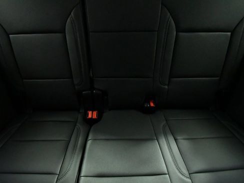 New 2026 Chevrolet Suburban LT w/ Comfort Package image 21